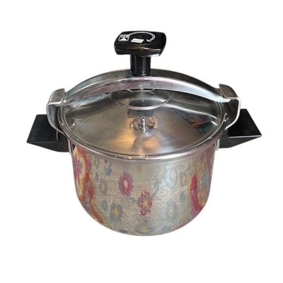 SEB 6L Stove Top Pressure Cooker Pot Made In France w/Steamer Insert - Picture 2 of 10